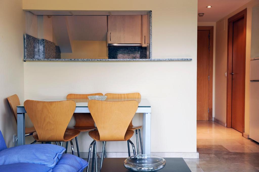 Aparthotel Marsol Castelldefels Pokoj fotografie
